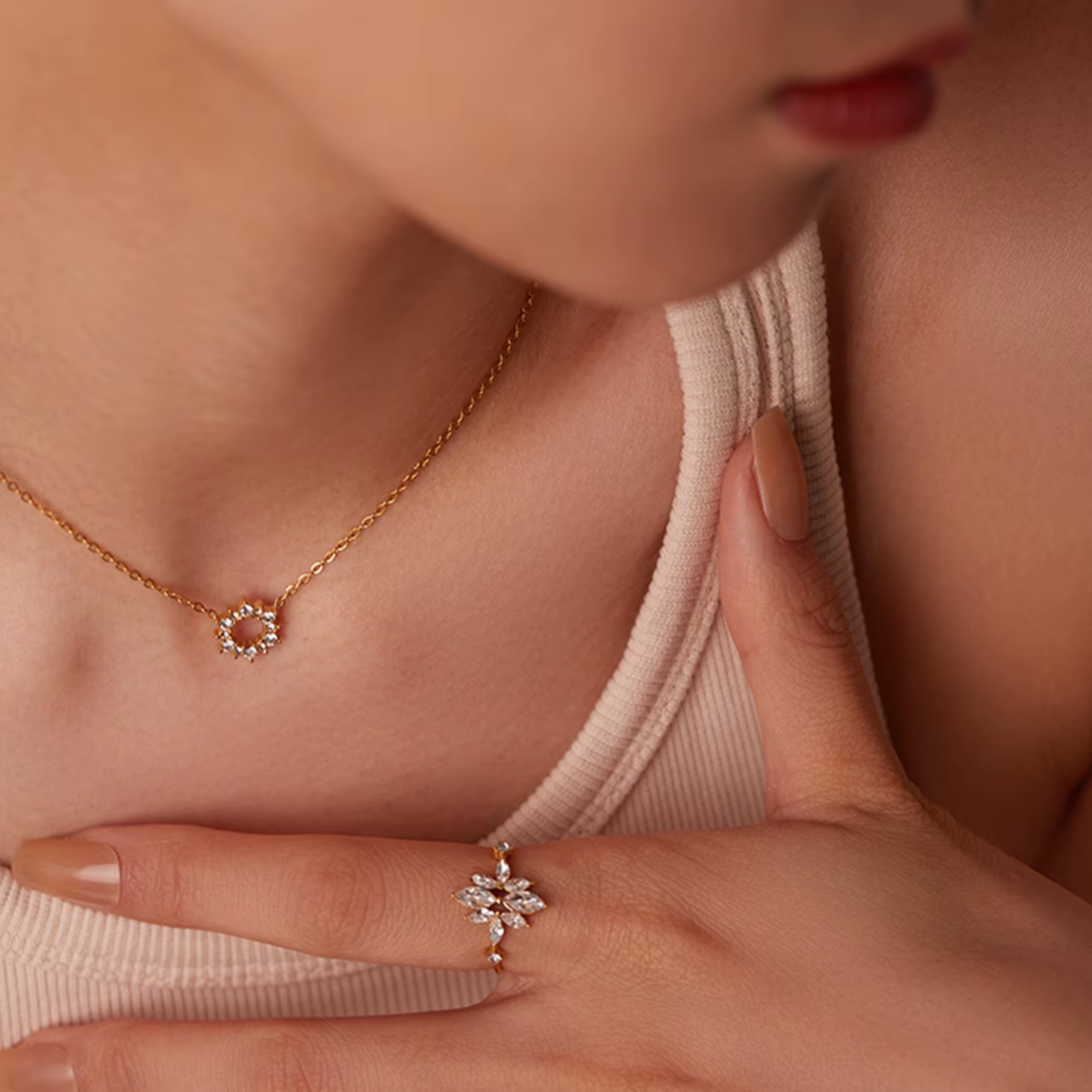 Starburst Halo Necklace