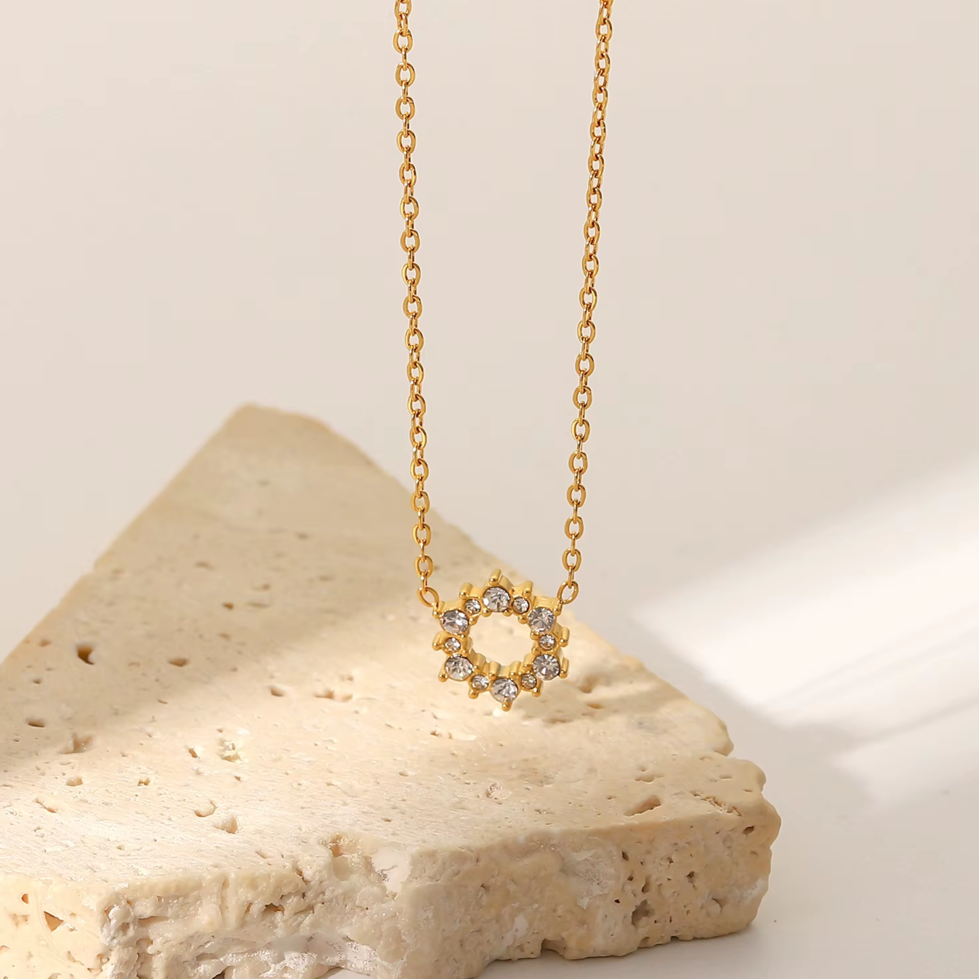 Starburst Halo Necklace