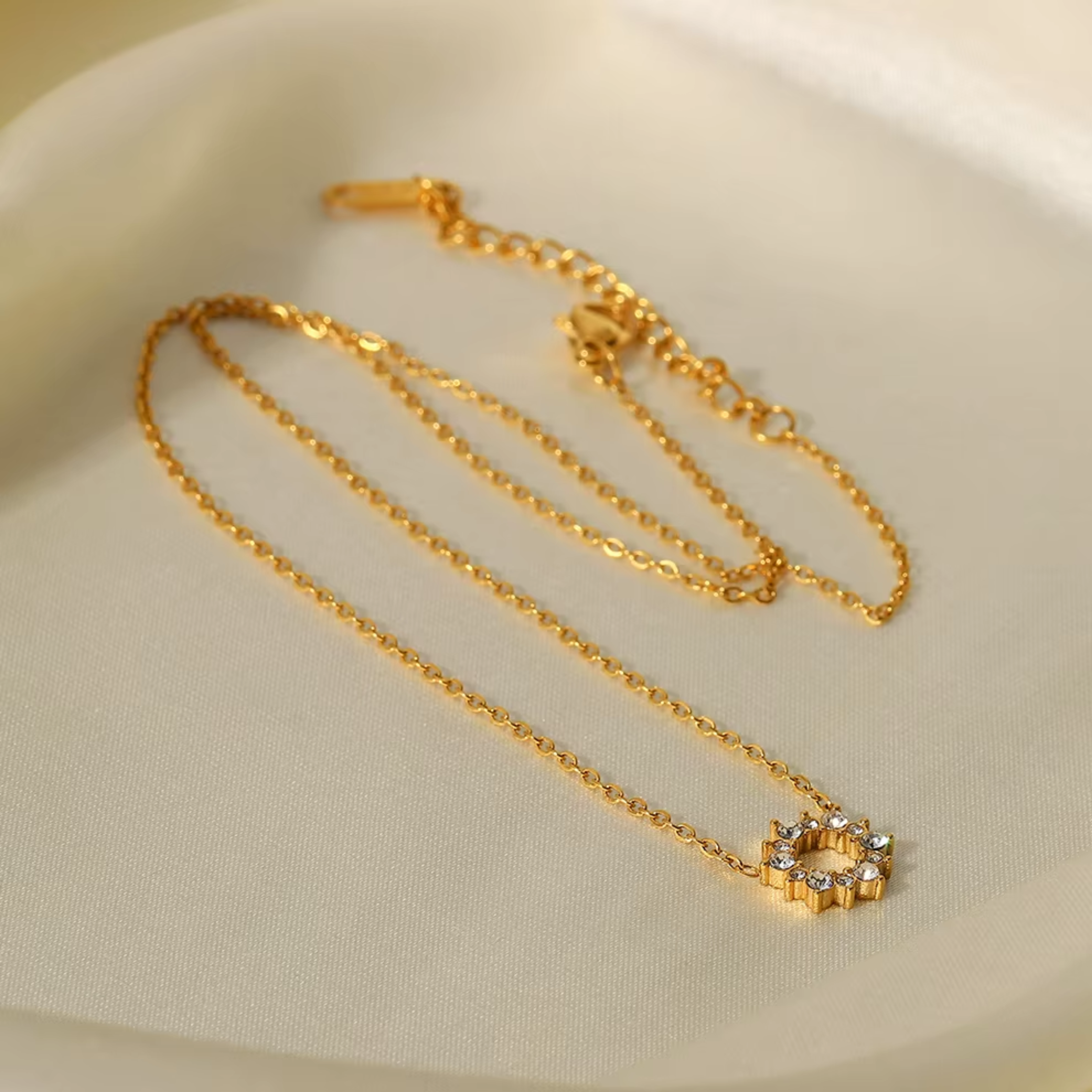 Starburst Halo Necklace