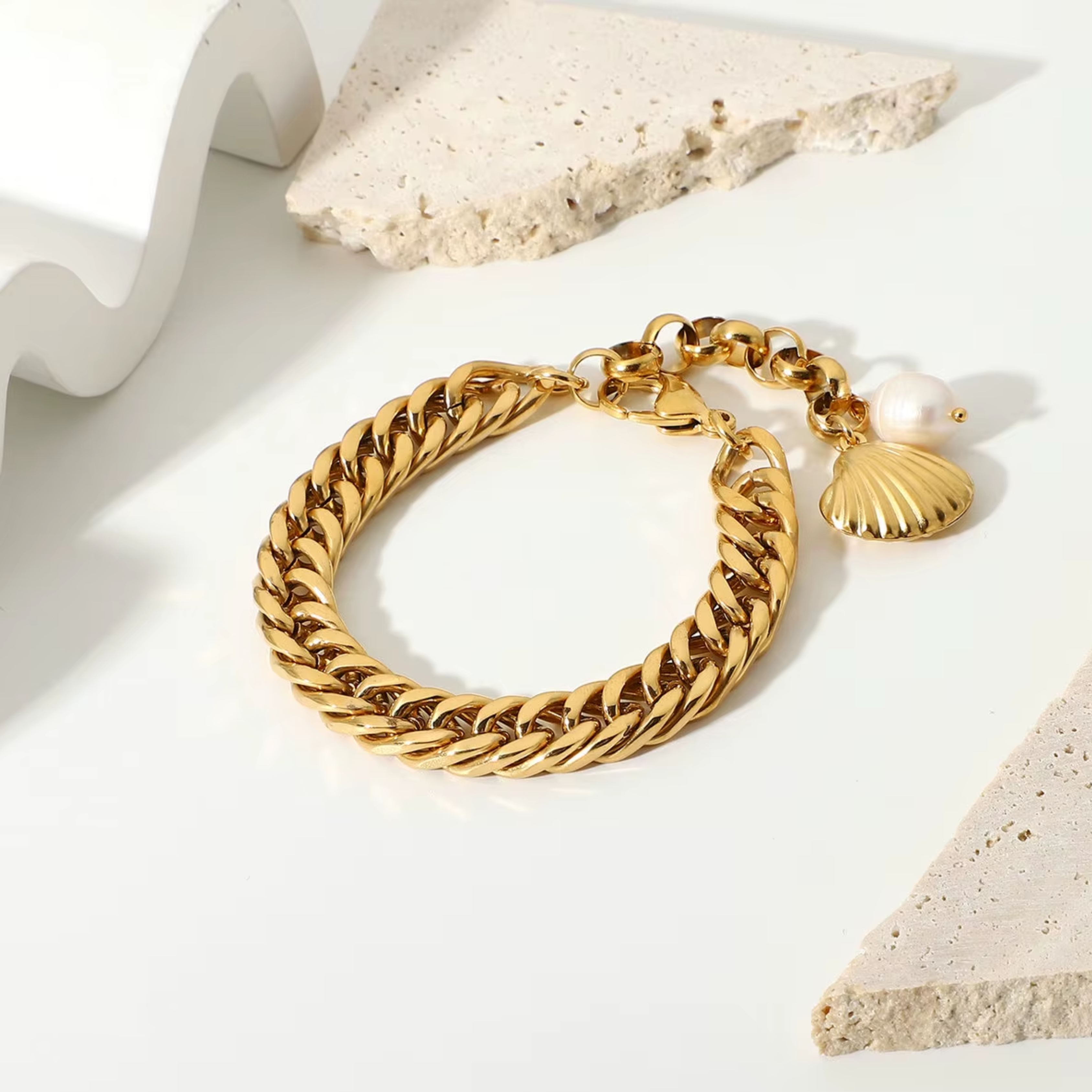 Golden Shell Bracelet