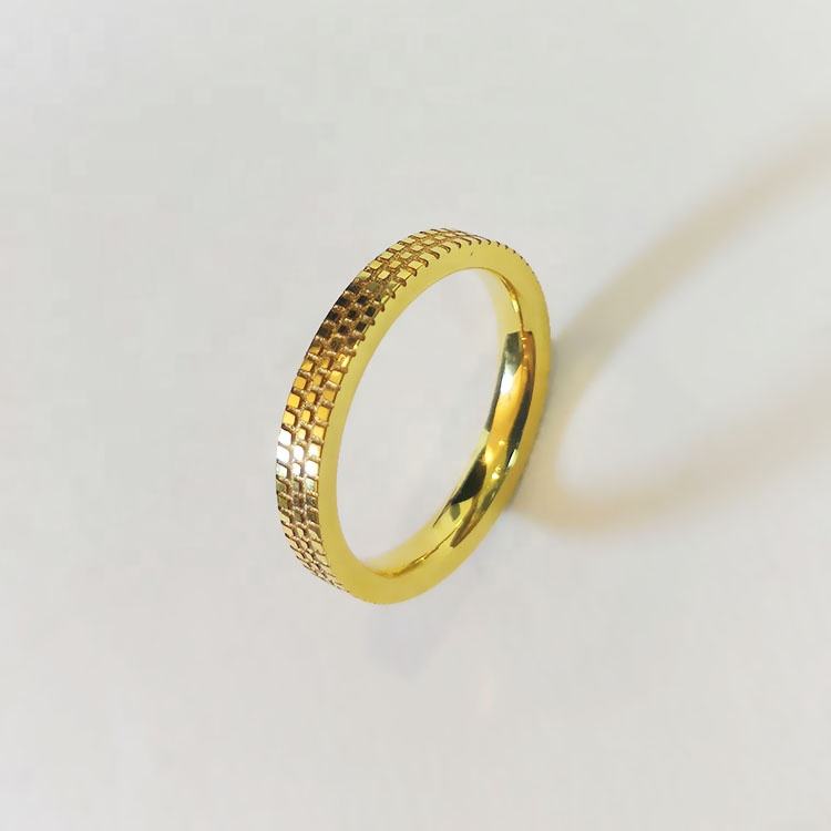 Groove Spectrum Ring