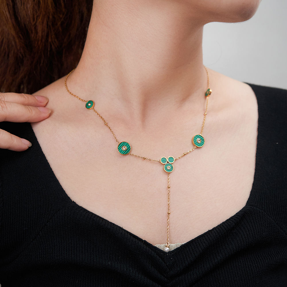 Emerald Rings Necklace