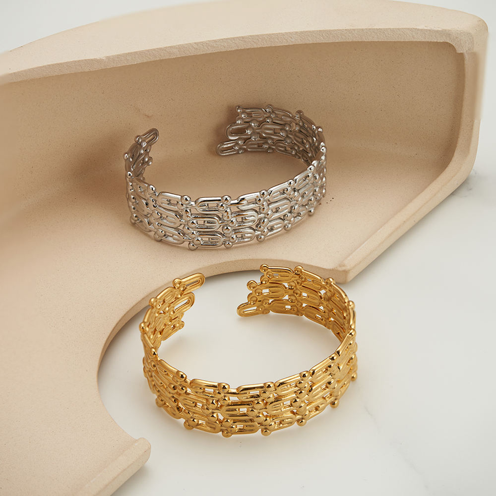 Love Unlocked Bangle