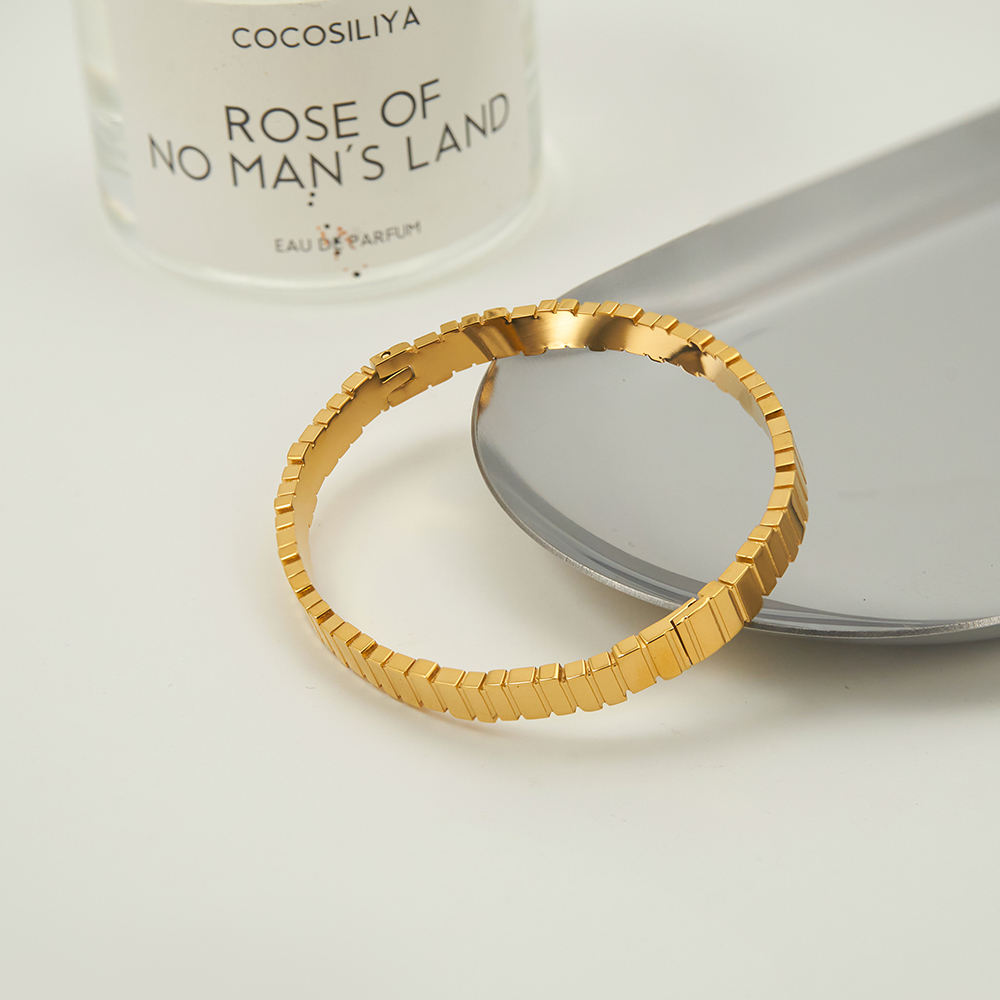 Enduring Bars Bracelet