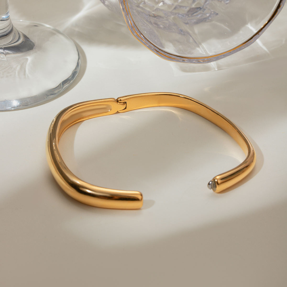 Signature Buckle Bracelet