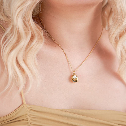 Pearl Essence Necklace