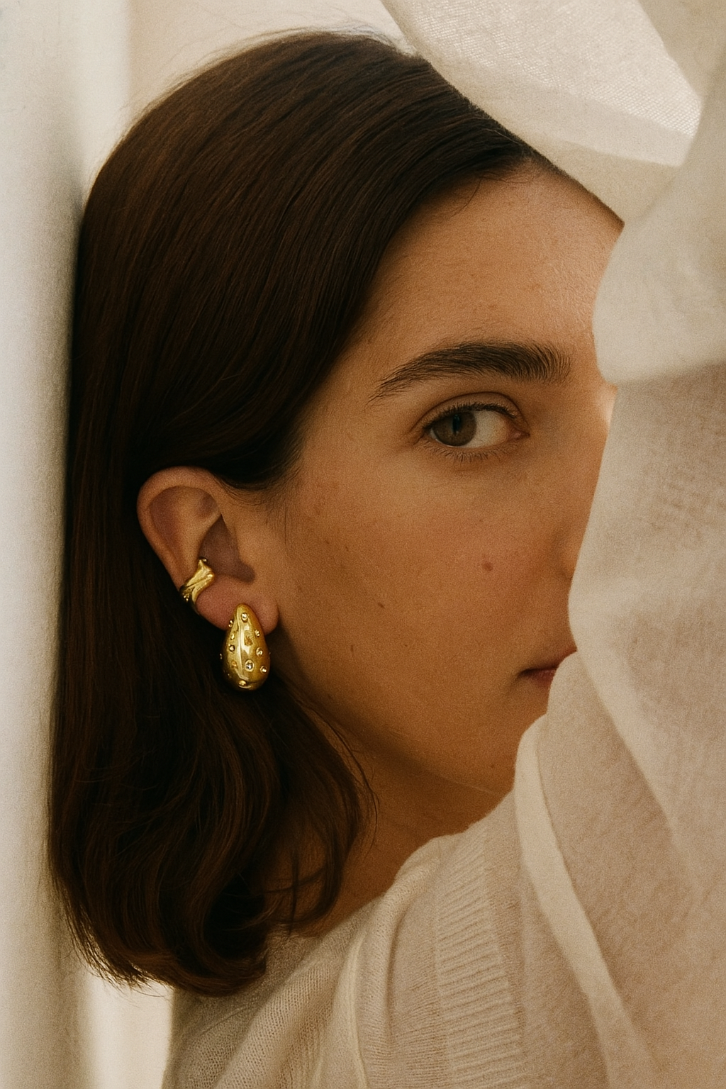 Astra Crystal Earrings