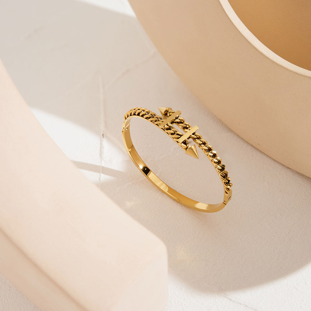 Golden Paradox Bracelet